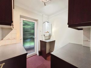 Photo 19- click for photo gallery